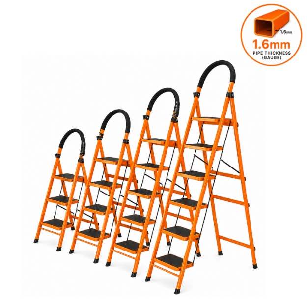 Heavy Duty Carbon Coated Steel Wide Steps Folding Ladder WITH ANTI SLIP RUBBER PADS